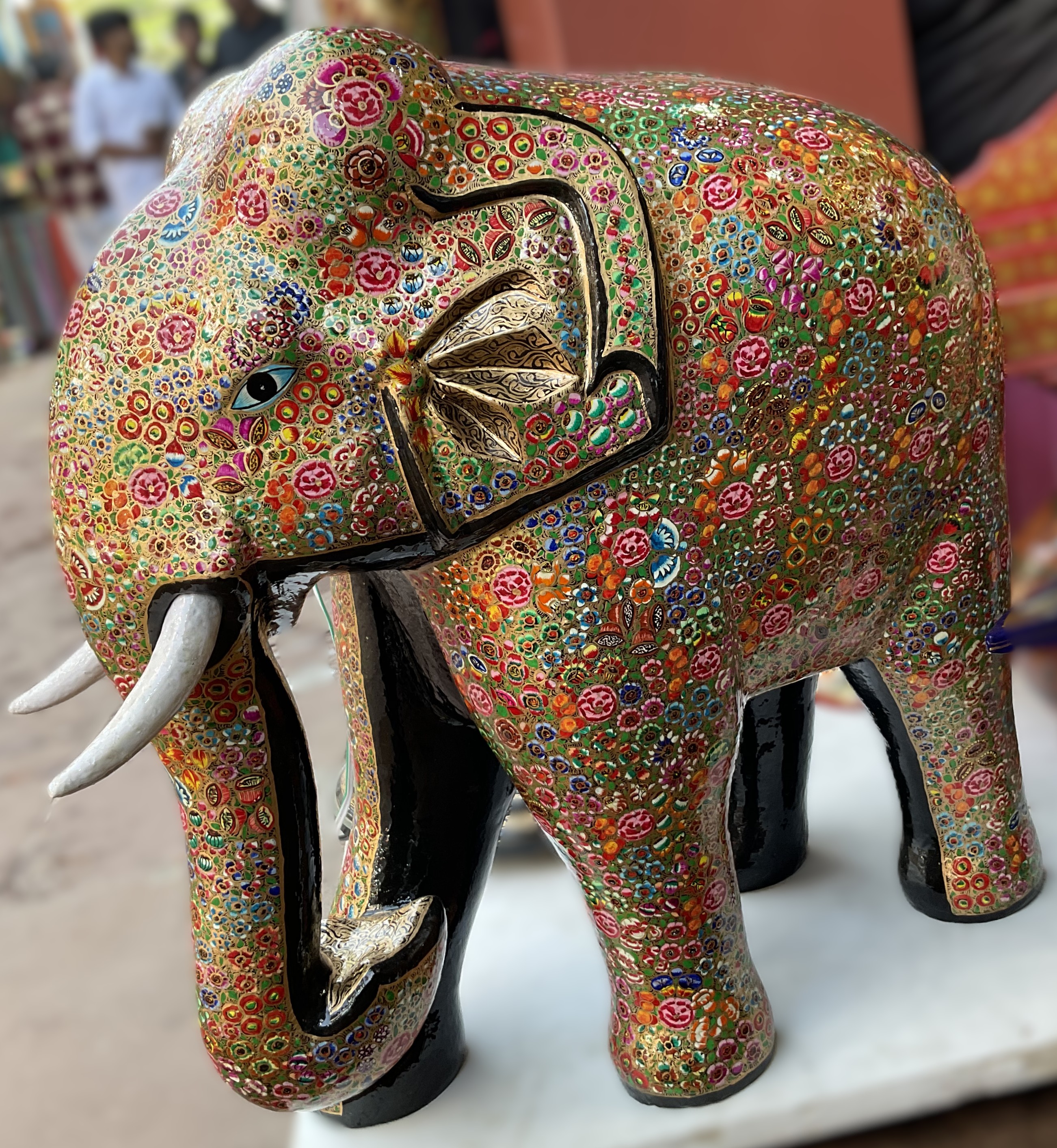 Kashmir papier-mâché product example 3